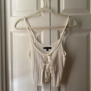 Kendall & Kylie slinky white cropped tank with ties